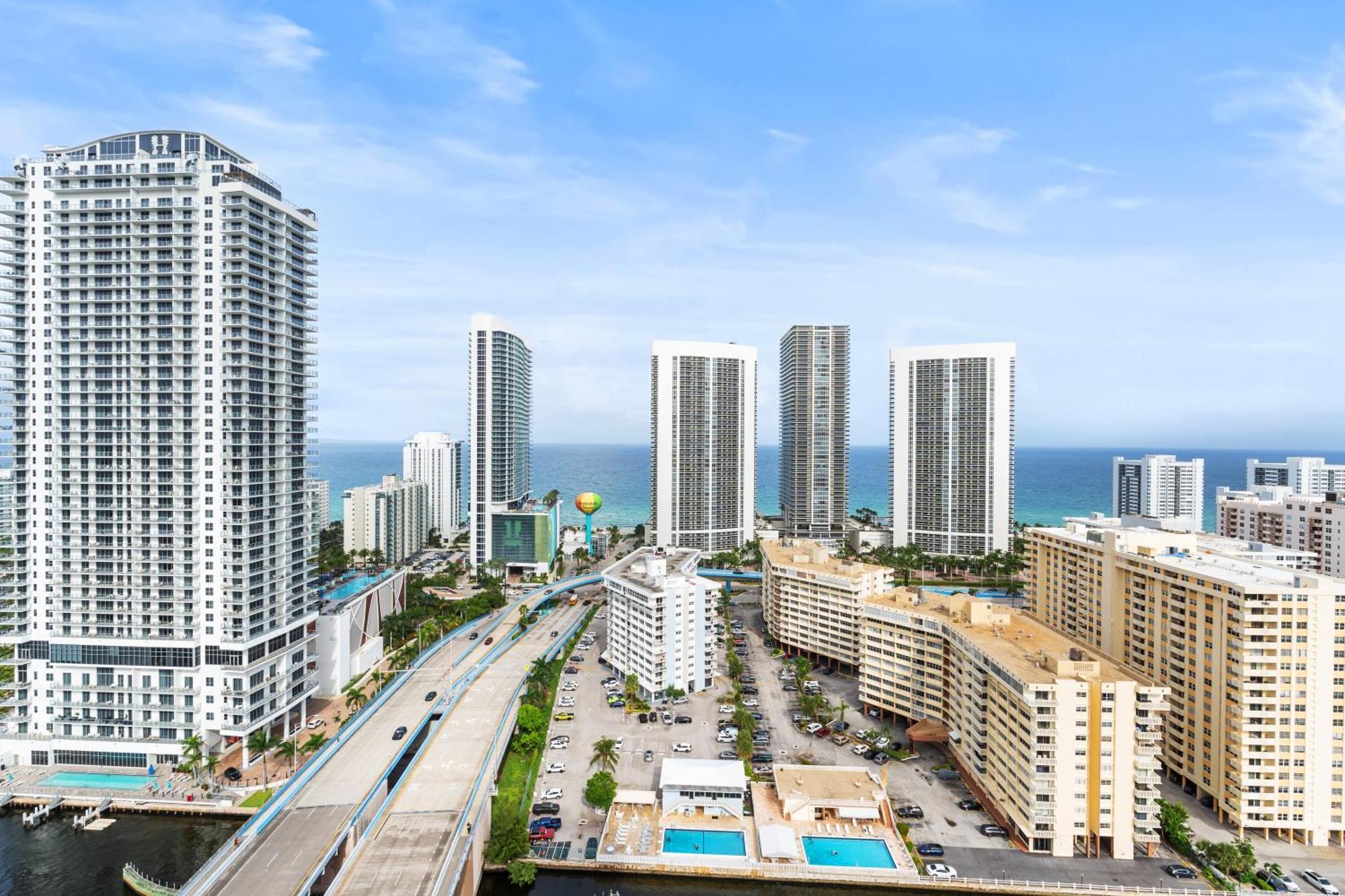 Beachwalk Resort - Vip Tower - Oceanview Unit 3 Bedroom & 3 Bathroom شاطئ هالانديل المظهر الخارجي الصورة