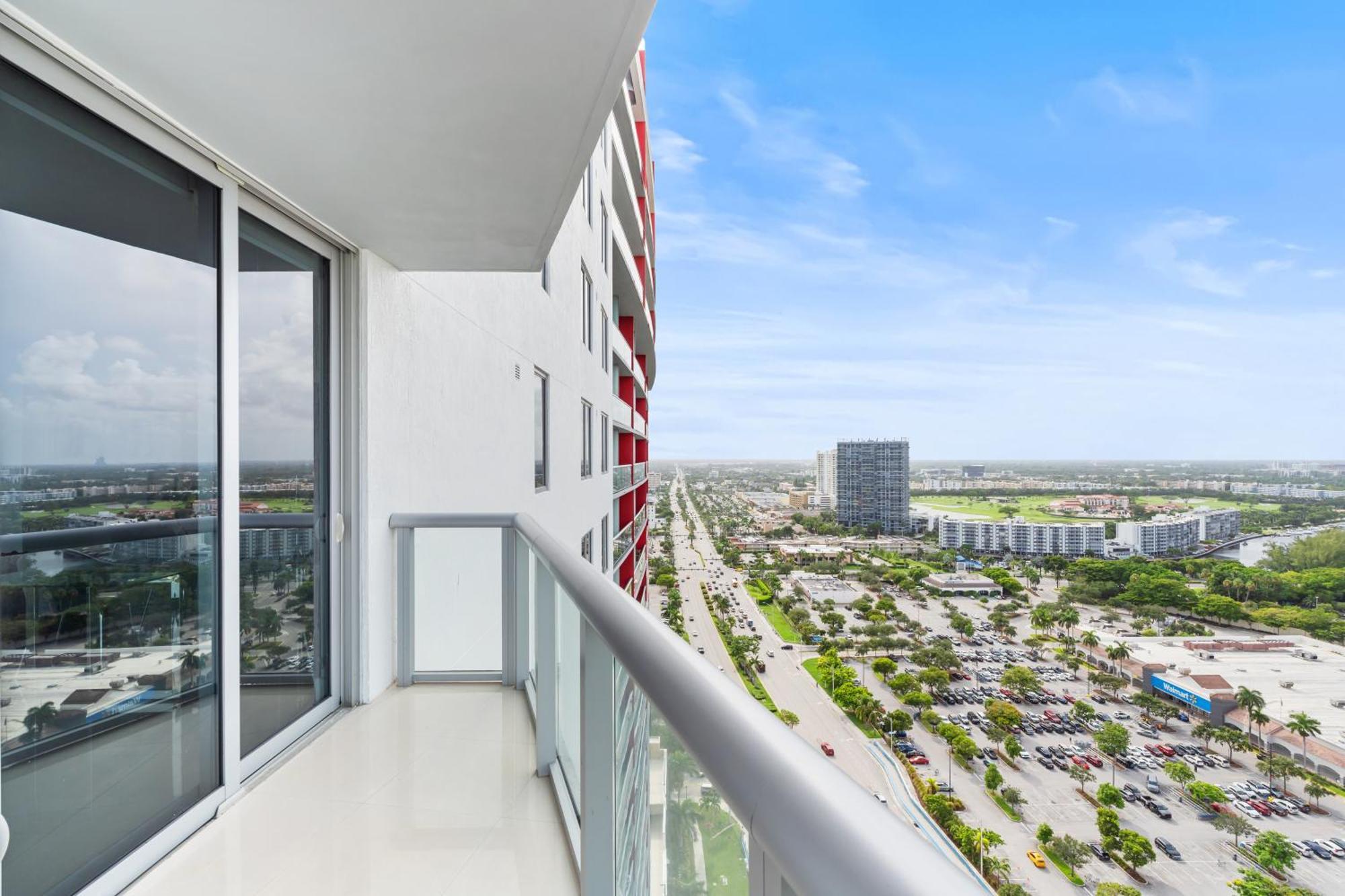 Beachwalk Resort - Vip Tower - Oceanview Unit 3 Bedroom & 3 Bathroom شاطئ هالانديل المظهر الخارجي الصورة